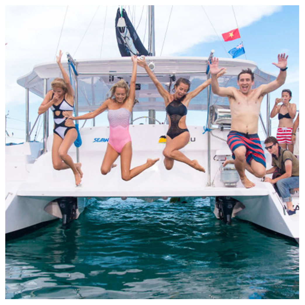 Seawind 1160 - Private Boat Hire - Sydney Harbour